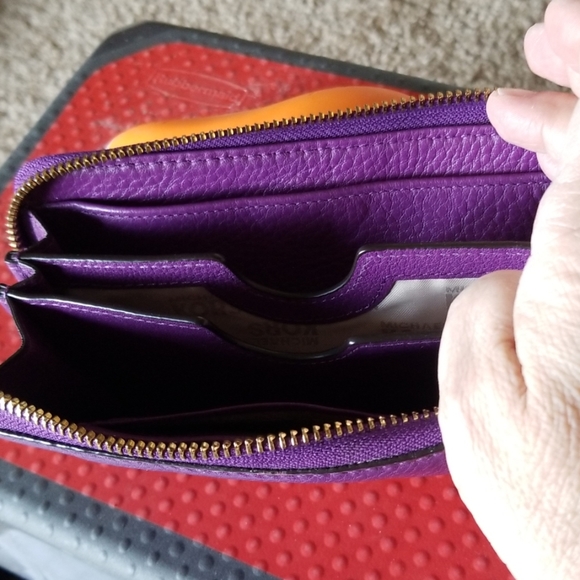 Michael Kors (Not authentic) knock off Bags Wristlet Poshmark